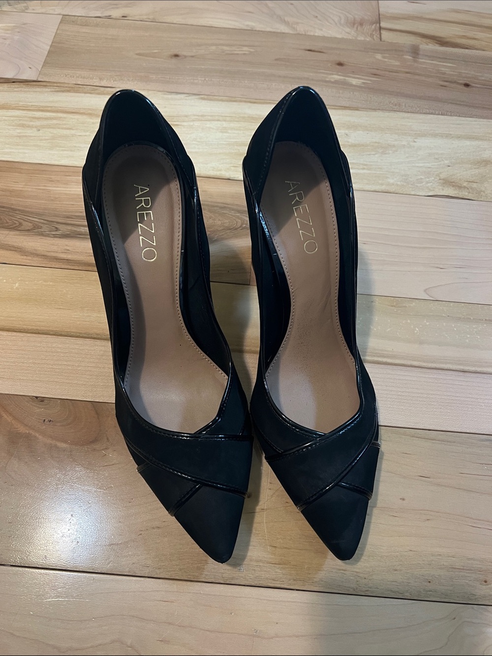 Arezzo Black Pointed Toe Chunky Heel